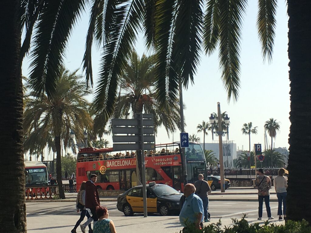 Barcelona em 24 horas Onibus hop on hop off